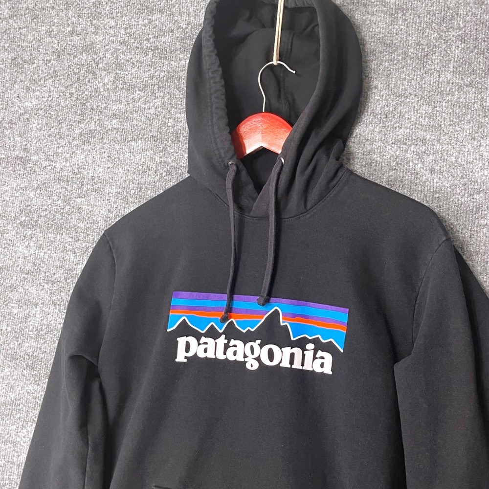 Patagonia P-6 Logo Uprisal Hoody Black Recycled Sweatshirt 39539 Womens Small
